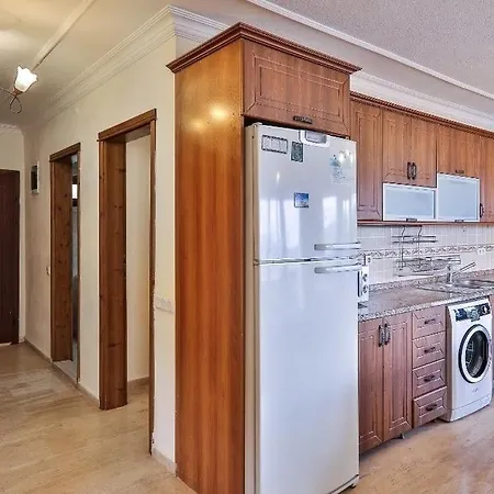 Kalamar Kalkan'da 14 Kisilik Vila